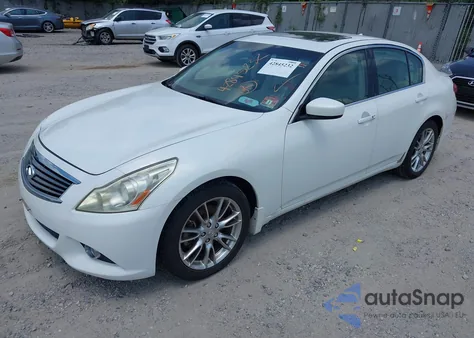 2011 Infiniti G37X z USA, uszkodzony, nr VIN JN1CV6AR9BM407540